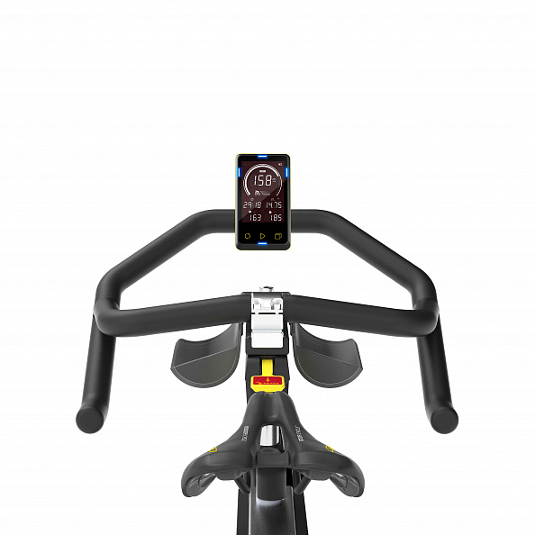 HZ23_GR7 indoor cycle detail_face-on console_lores